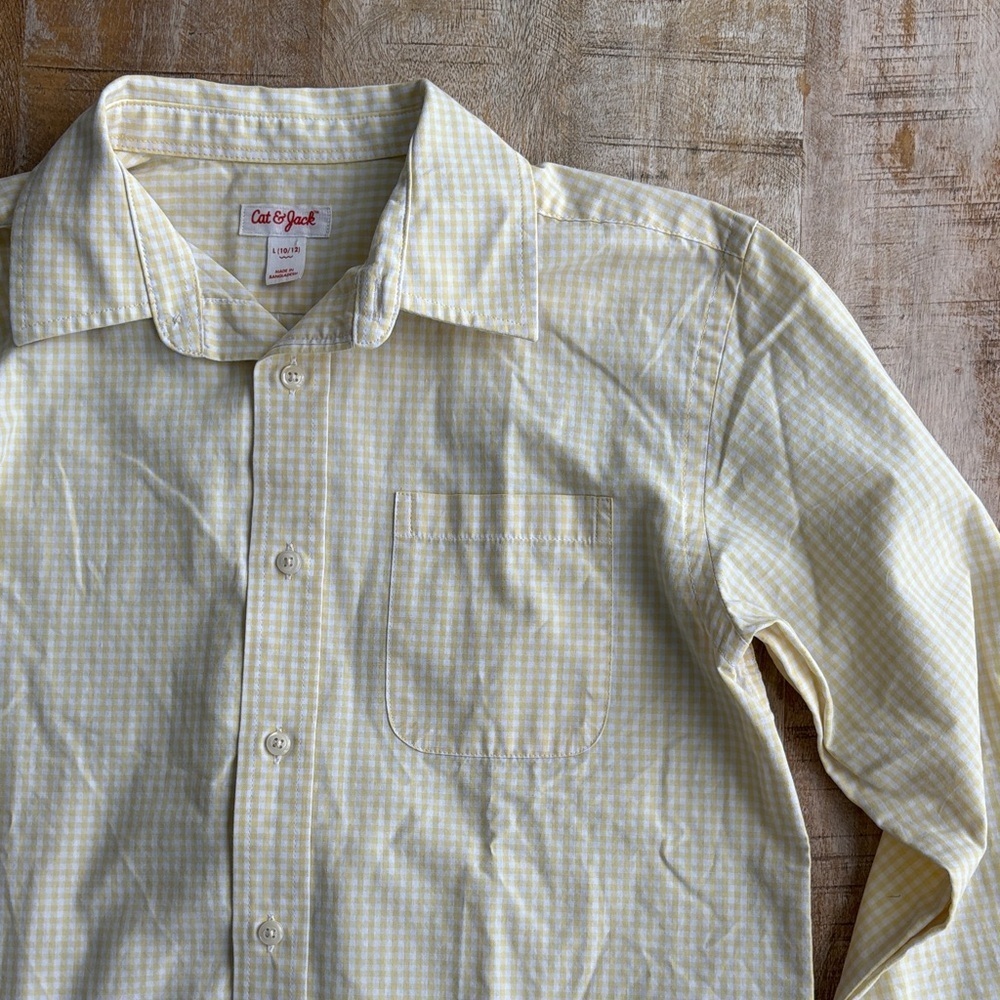 NWOT Cat & Jack Boys Shirt L(10/12)